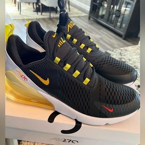 BRAND NEW Nike Air Max 270 Shoes, men's size 13